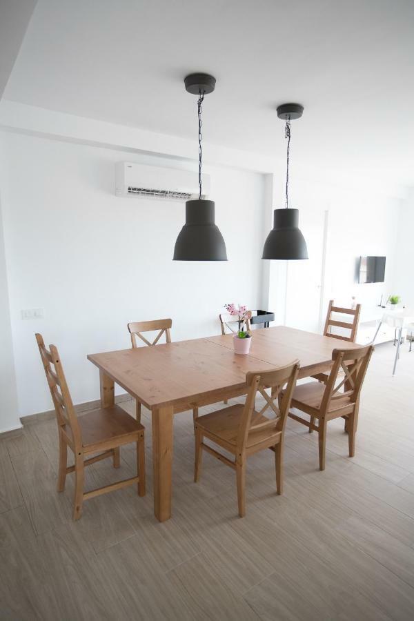 Apartamento Cerca Del Mar 布拉内斯 外观 照片